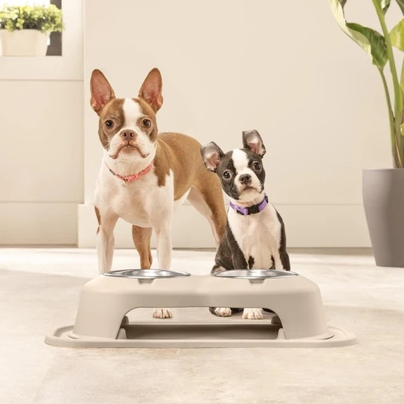 🥣 WeatherTech Double High Pet Feeding System - Picture 2 of 7